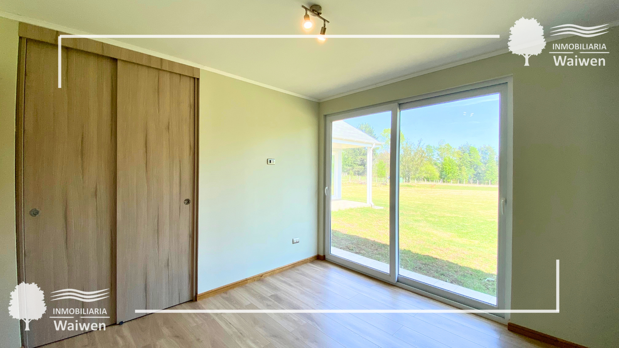 Alihuen Model - Image 10