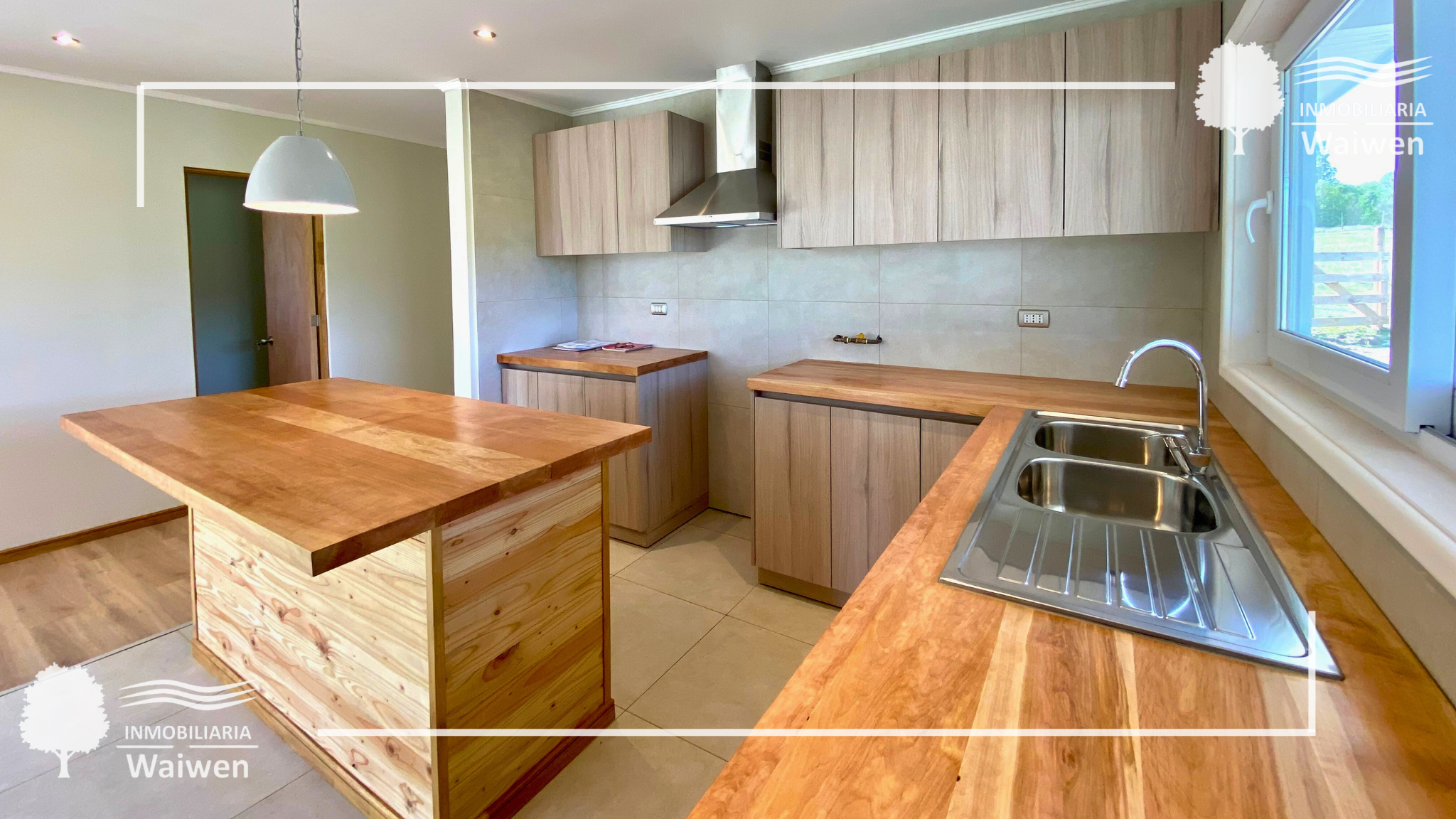 Alihuen Model - Image 8